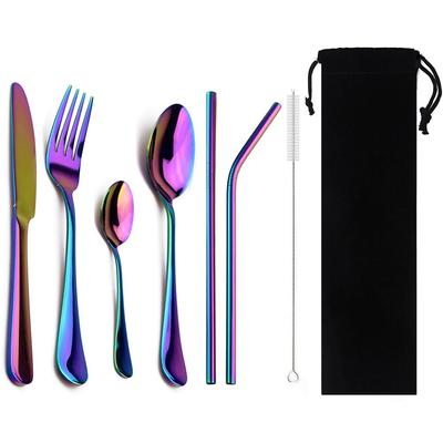 Set di stoviglie nere da viaggio Set di posate Coltelli Forchette Cucchiai Acciaio inossidabile Cannuccia Stoviglie Bicchieri Cannuccia Set di posate Sacchetto nero