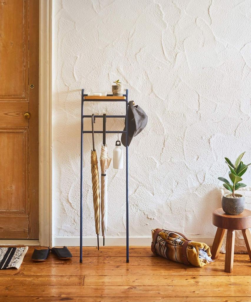 BRUNO Slim Ladder Rack, Standing Umbrella Rack for Entryways, Stylish Navy, Interior Slim Ladder Rack BOA157-NV