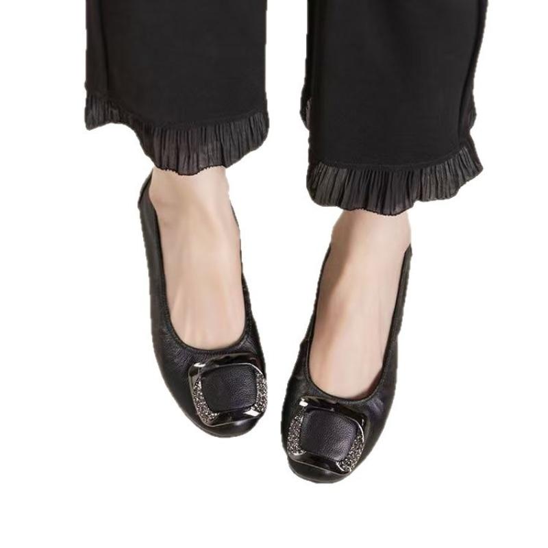 Flat-bottomed soft leather round head leather shoes autumn new soft-soled non-slip Doudou one-pedal single shoes women's shoes
