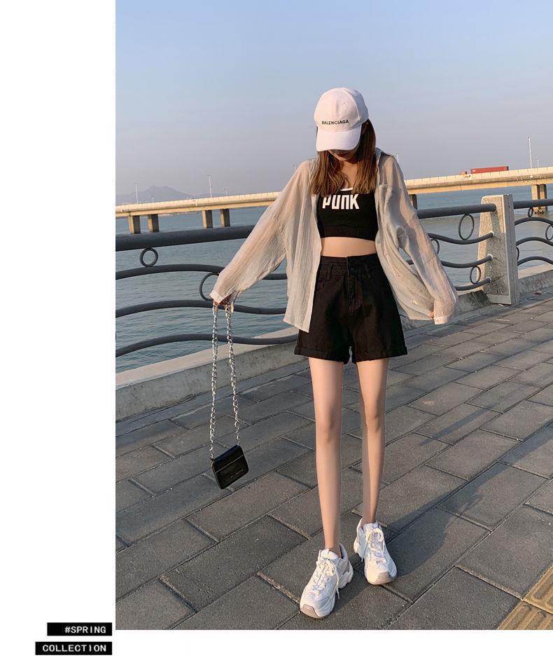 Women's Super High Waist Double Button Cuffed Denim Shorts - 2022 Spring/Summer, Slimming A-line Hot Pants, Trendy Style.