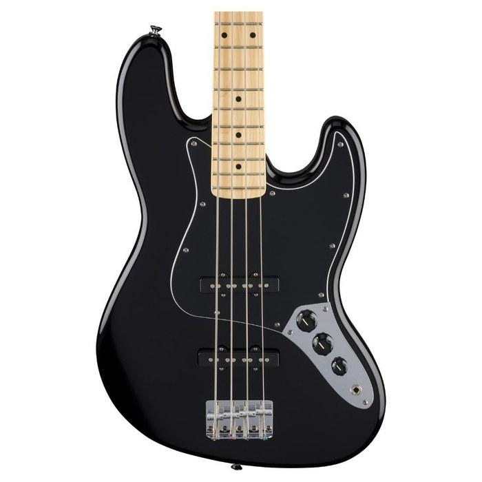 Fender Standard Jazz Bass, Maple Fingerboard, Black Pickguard, Black (with Soft Case)