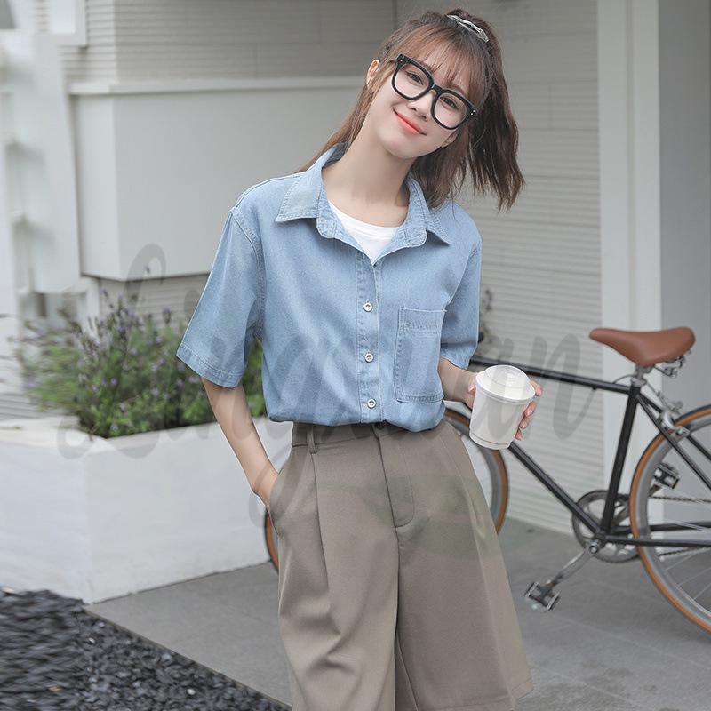 Women s Blue Denim Short Sleeve Shirt - Spring/Summer 2026 Casual Niche Slimming Top Small светло-синий