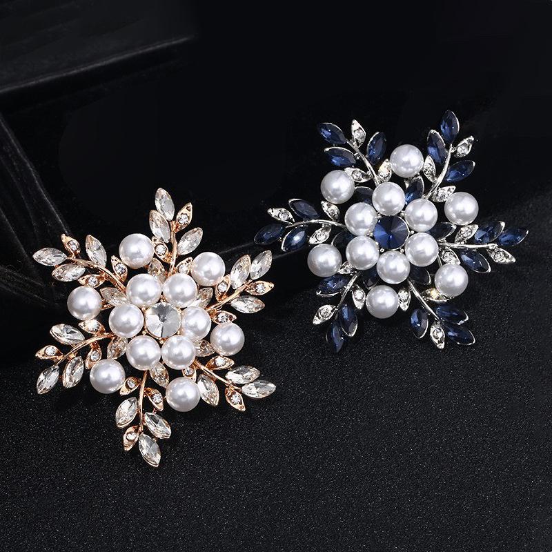 Fashion Retro Alloy Flower With Pearl Brooch Chest Flower Corsage Pearl Accessories Pin
