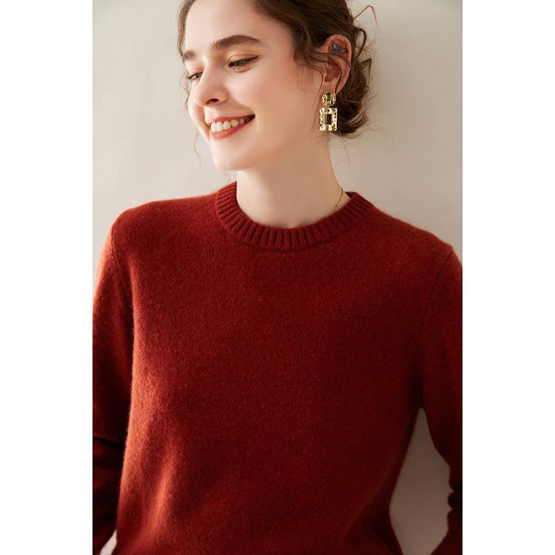 Women's Classic Round Neck Cashmere Sweater - Thickened Autumn/Winter Loose Knitwear Base Layer