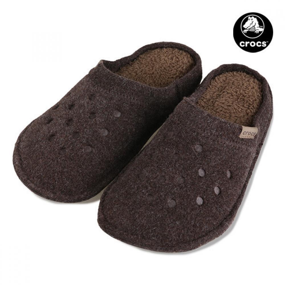 Crocs ClaSSic Men S woMen S Office School Cold Weather Fleece SlipperS 203600 23b