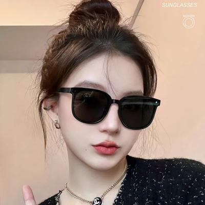 Women's Fashion Folding Fashion Glasses - Lightweight UV Protection Anti-Glare Lenses Plastic Frame Ideal for Driving and Golf