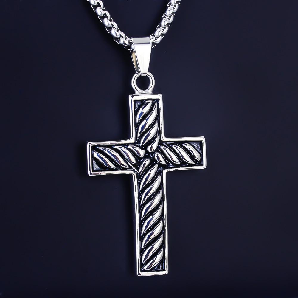 European Viking Titanium Steel Rune Necklace with Stainless Steel Spearhead and Compass Pendant
