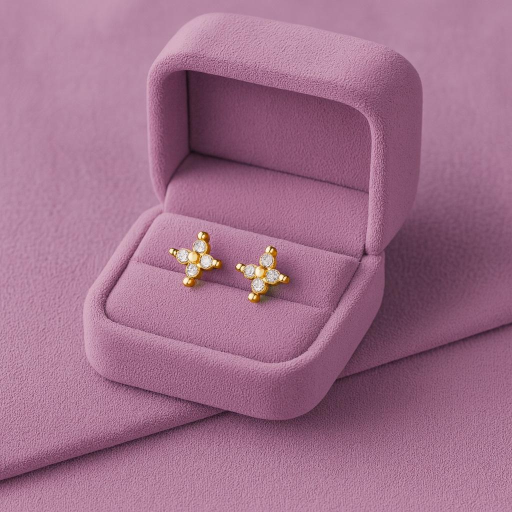 Florale Kleine Blüte Ohrstecker - Sterlingsilber Gelbvergoldet