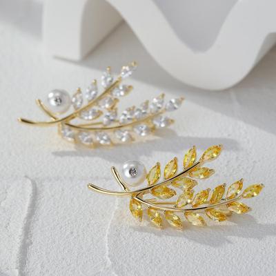 High-End Blatt Perlenbrosche Damen Trendige Persönlichkeit Vielseitige Korsage Anzug Mantel Anstecknadel