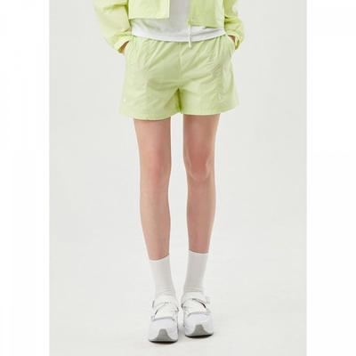 Faldas y pantalones para mujeres – Pantalones cortos