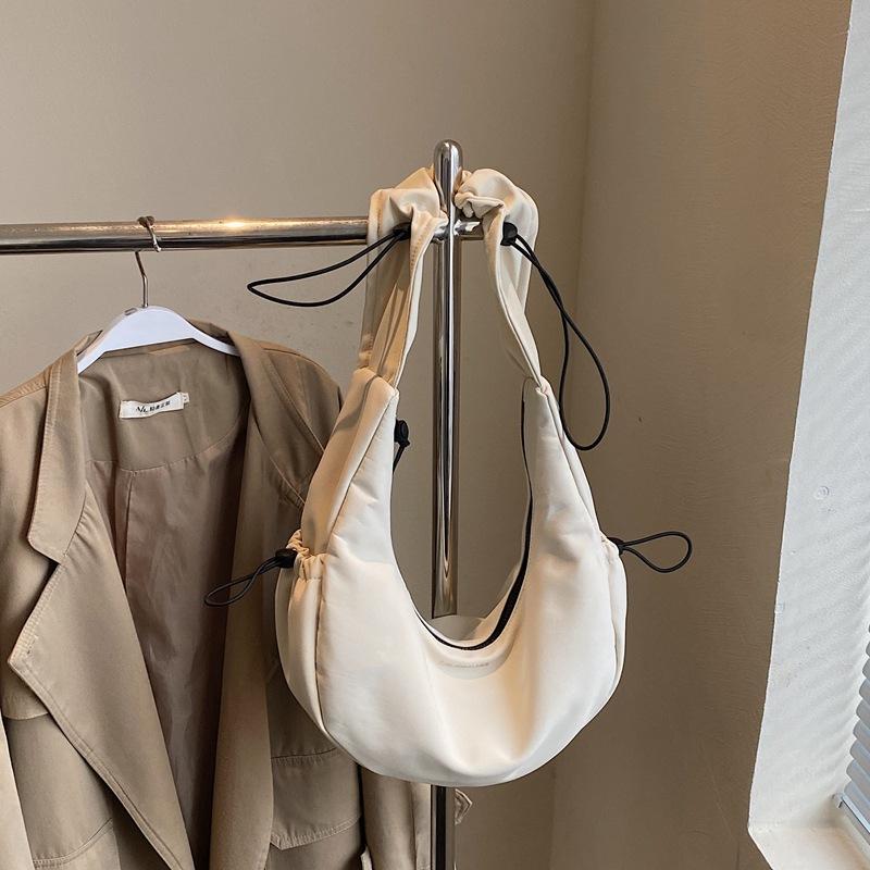 

Bag Women s Large Capacity Texture 2025 New Trendy Spring Dumpling Bag One Shoulder Women s Bag Crossbody Bag Fashion One Shoulder Bag