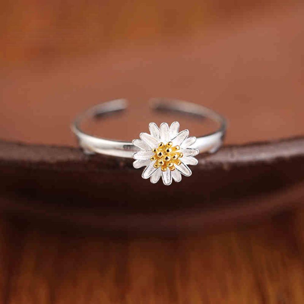 Open Ring Silver Plated White Copper Dainty Daisy Flower Cute Sweet Adjustable Tail Ring for Women Fashion Jewelry