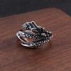 Unisex Retro Eagle Claw Ring - Classic Fashion Jewelry for Couples