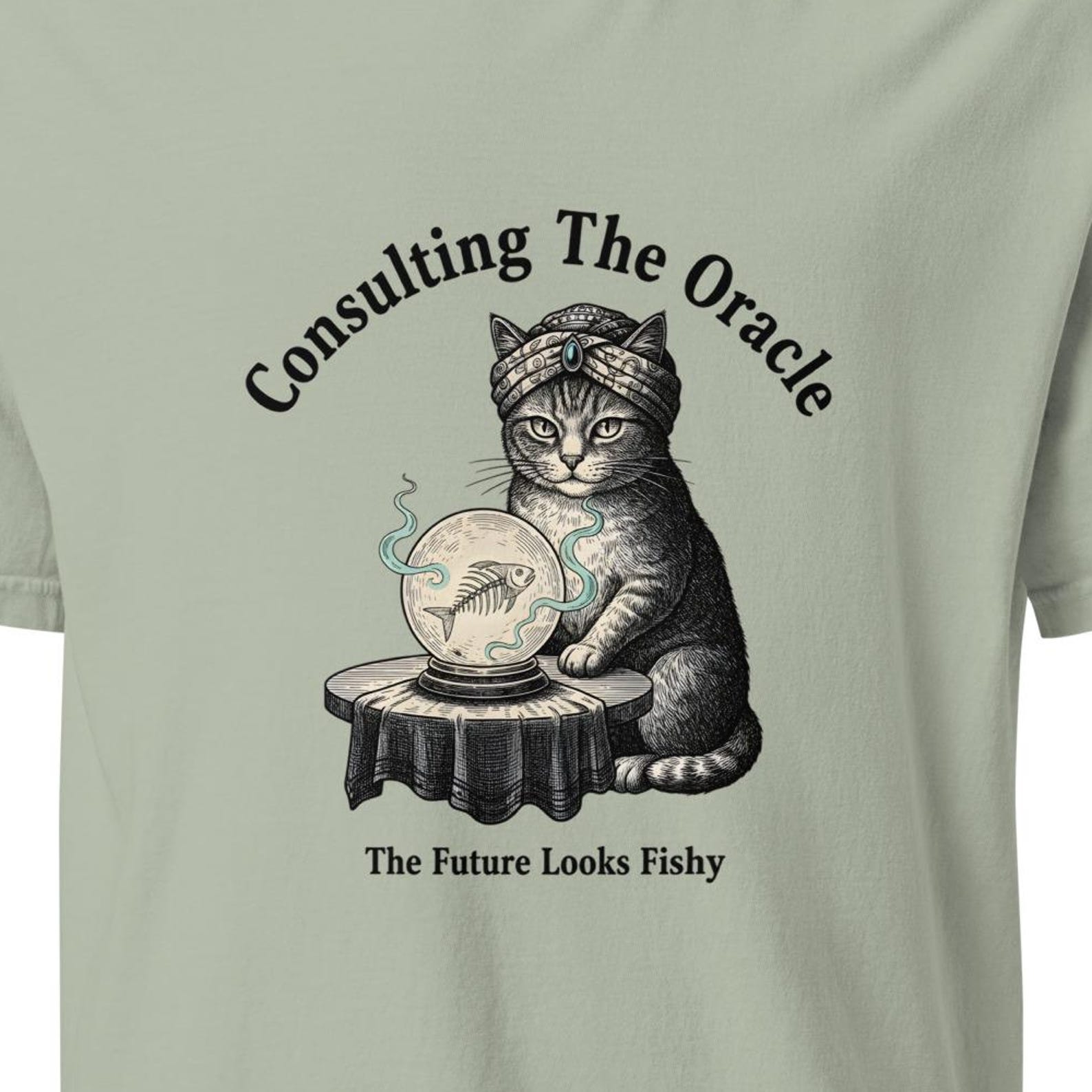 Consulting The Oracle Cat Shirt: The Future Looks Fishy, Funny Fortune Teller Cat tee 2XL