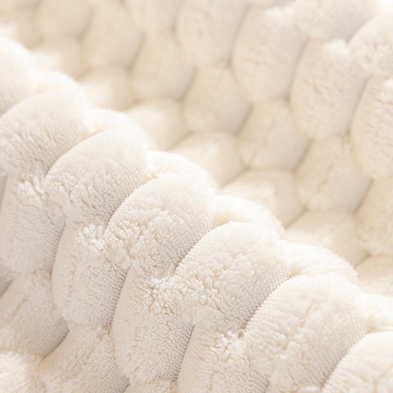 Stroking Cats Sofa Cushion Winter Thickened Non-Slip Plush Seat Cushion Modern Simple Beige Sofa Cover Towel Cover Cloth Winter