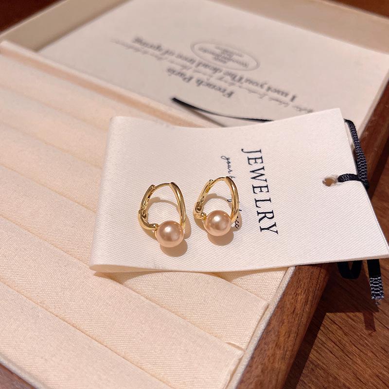 Cercei luxoși cu perle șampanie pentru femei - Eleganți, stil inspirat de celebrități