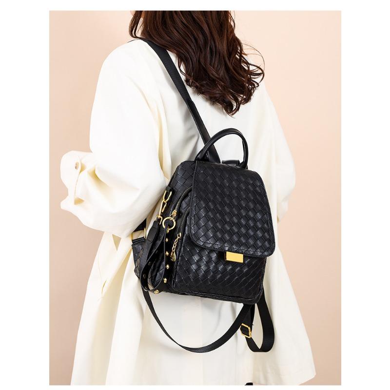 Retro Fashion Casual Woven Single Shoulder Backpack