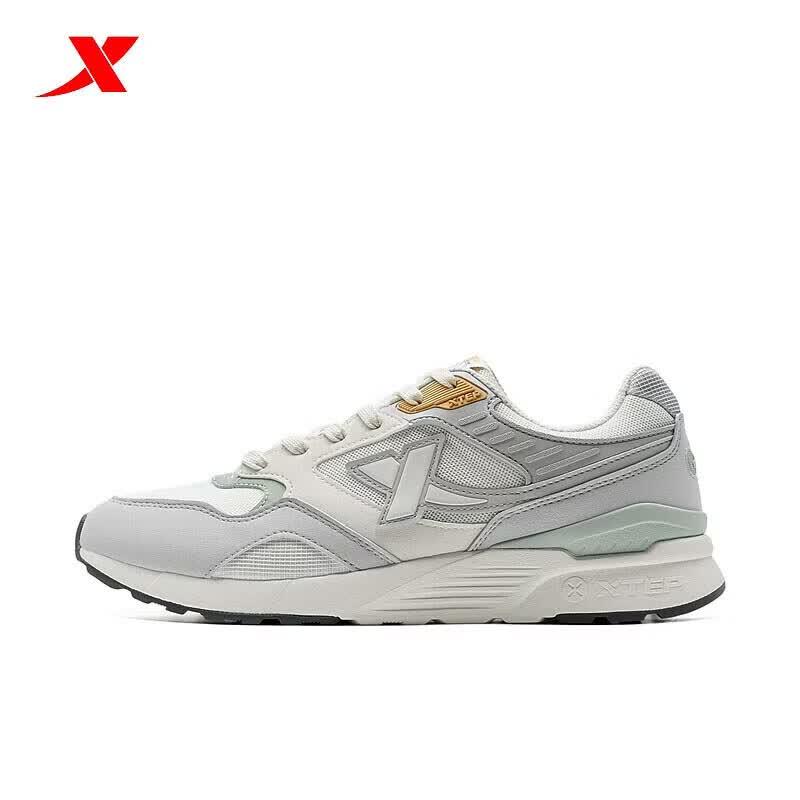 XTEP Men s Versatile Casual Running Shoes 975219320018 40