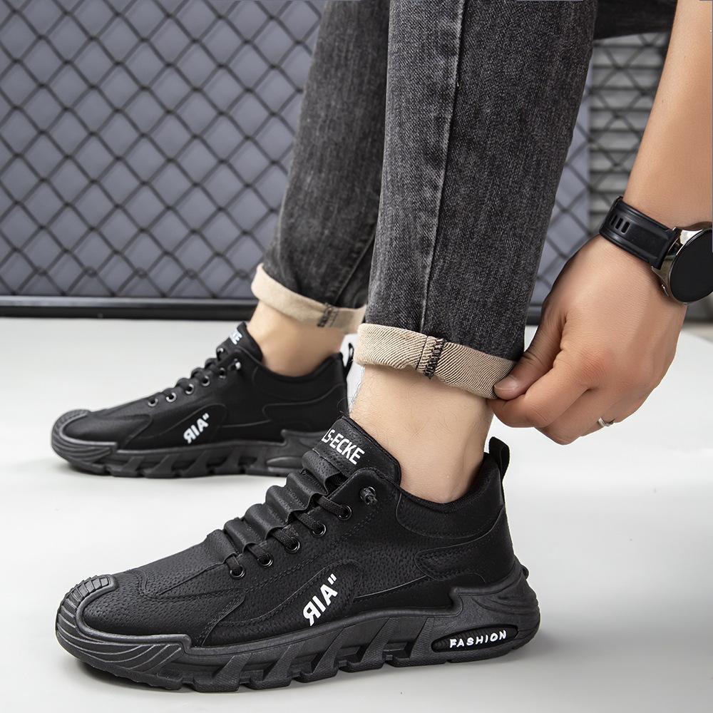 Men's Anti-Slip Work Boots for Fall Outdoor Use Leather-wear-resistant Plus-size Casual Shoes Waterproof Fashionable Sneakers