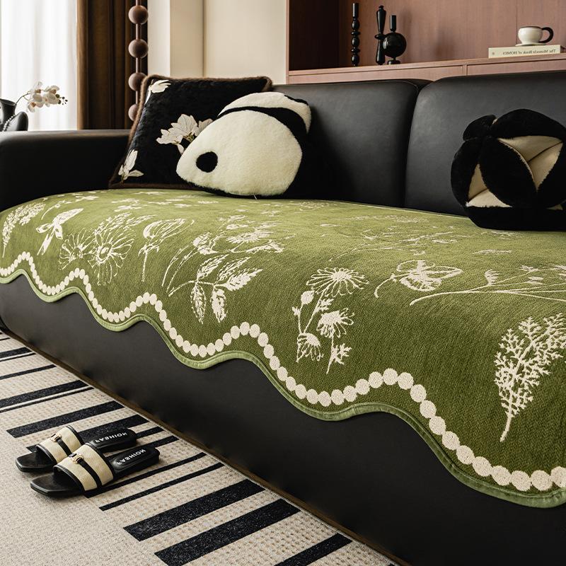 

New Special-Shaped Chenille Sofa Cushion, Universal Fixed Non-Slip Seat Cushion In All Seasons, Light Luxury High-End Cover 70*70cm