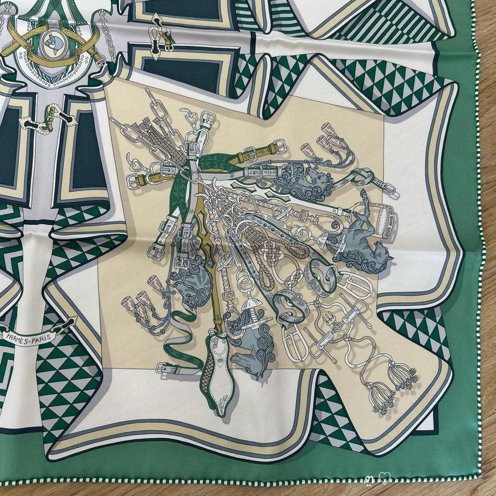 Used HERMES Carre 70 "Bouquet of the Saddle Maker" Silk Scarf 25SS