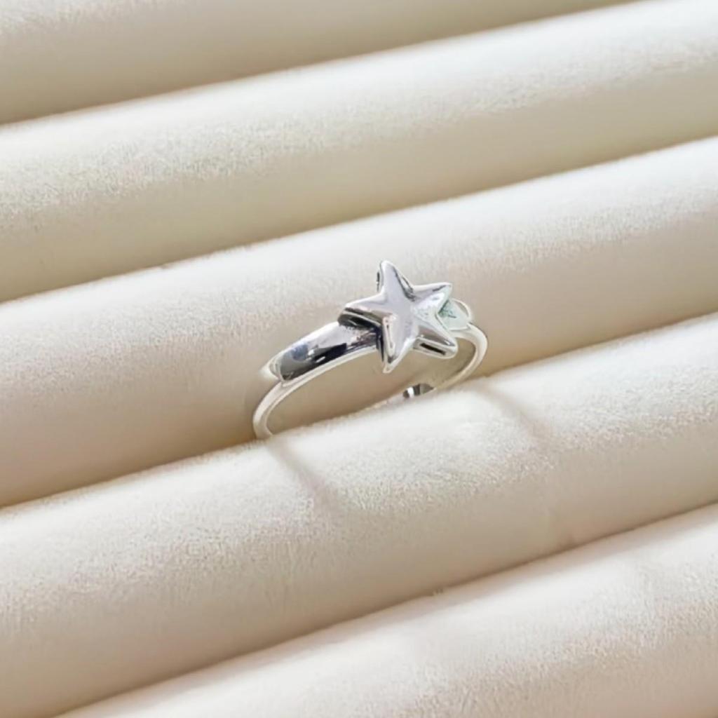 Fashionable Distressed Star Open Ring for Women - Sweet & Fresh Style