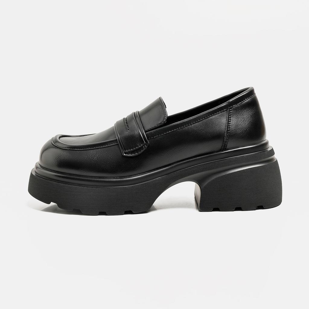 Super yuan kleine Lederschuhe Damen 2025 Herbst neue dicksohlige Muffin-Slipper College-Stil Einschlupfschuhe Britischer Stil Einzelne Schuhe