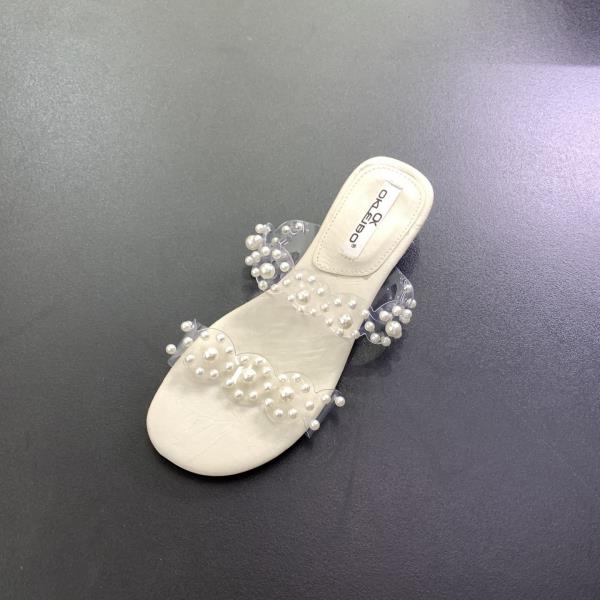Fashion Shoes Transparent Slippers Low Luxury Slides Rubber Flip Flops Slipers Women String Bead Designer Hawaiian 2025 Rome PVC Scandal