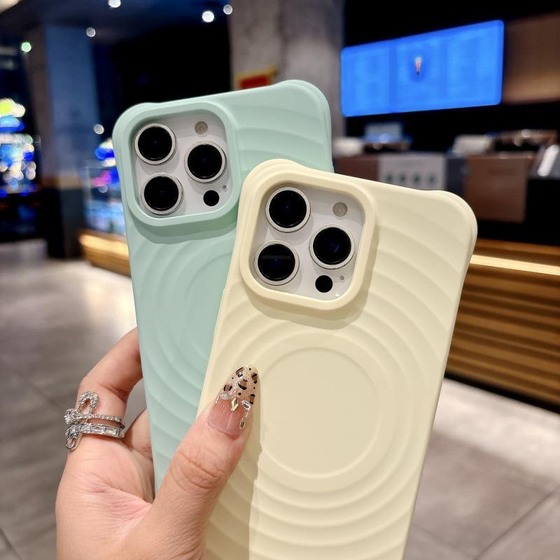 Apple 17 Pro Max Magnetic Phone Case, Liquid Silicone, Ripple Texture, Full Coverage, Anti-Drop, Fits Apple 16.