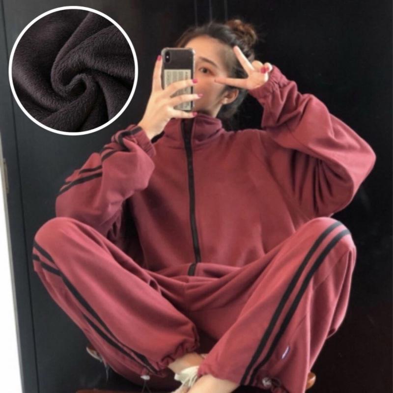 

Fleece and Thickened Autumn and Winter Korean-style Loose Long-sleeved Suit, A Two-piece Set of Tight-fitting Sports Trousers for Female Students M