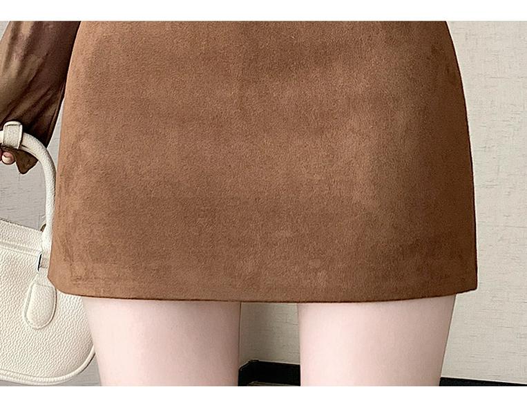 Women's Retro High-Waist Brown Suede A-line Mini Skirt - Spring/Autumn