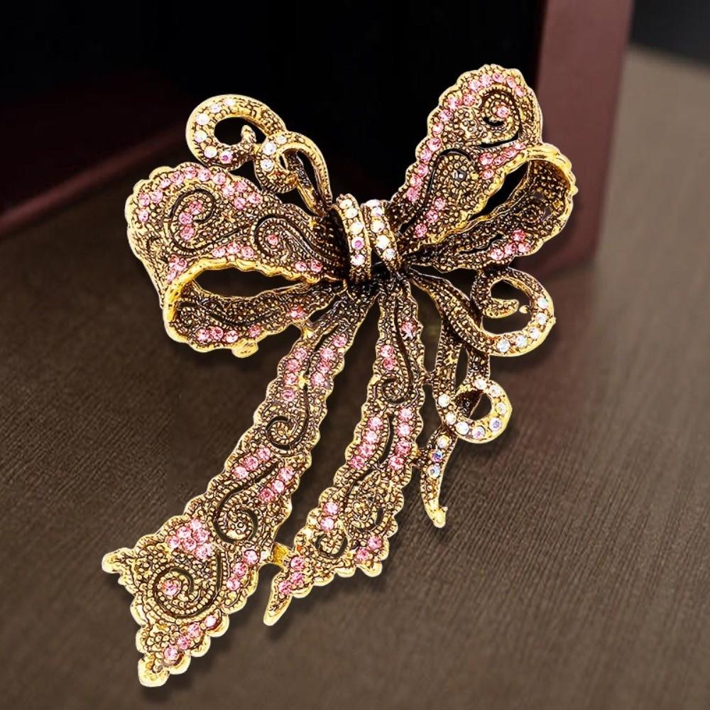 Luxury Rhinestone Bow Brooch Trendy Jewelry Bowknot Pin Fashion Crystal Inlaid Brooch Evening Gala