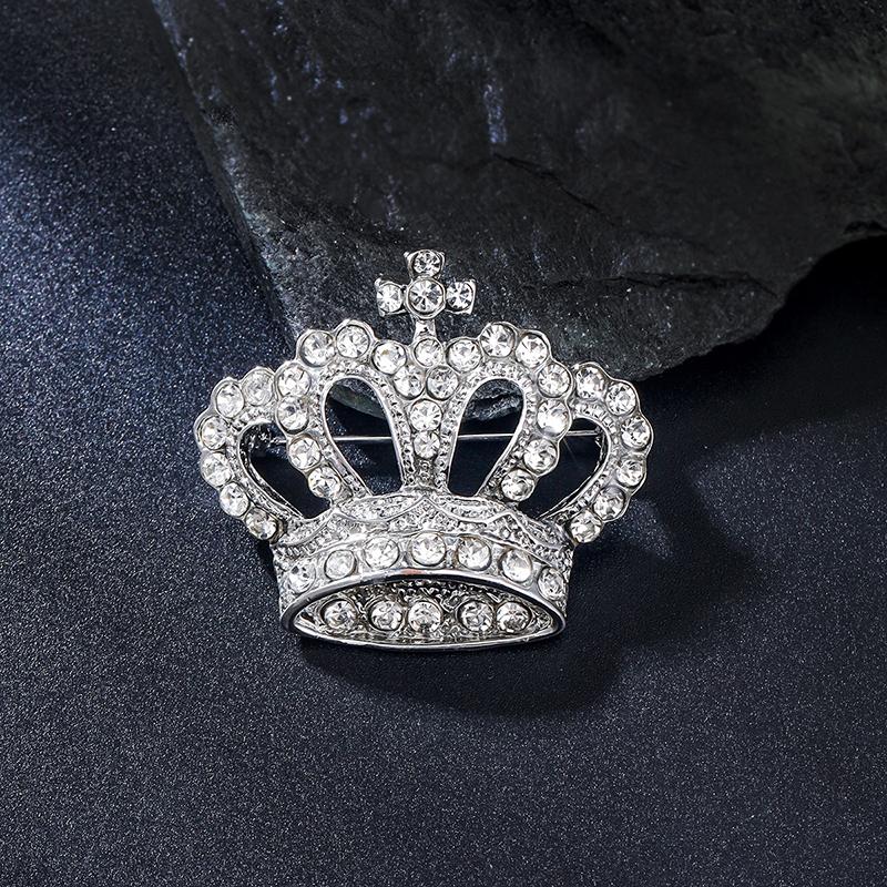 High-End Pearl Floral Suit Brooch For Women Versatile Clothing Accessory Pin