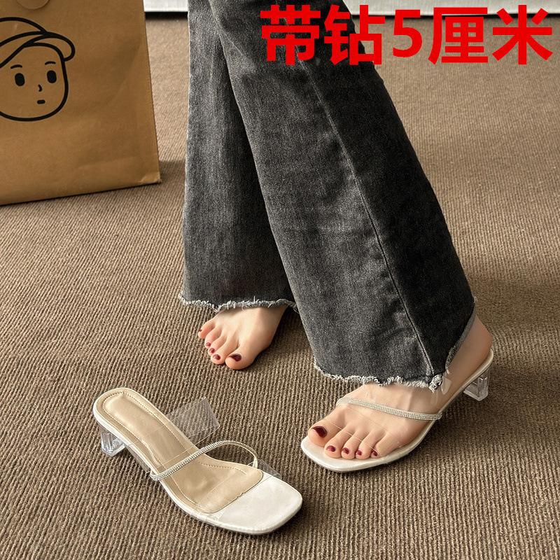 High heels women's outer wear 2025 summer new fashion round head thick heel Internet celebrity crystal slippers women's sandals women