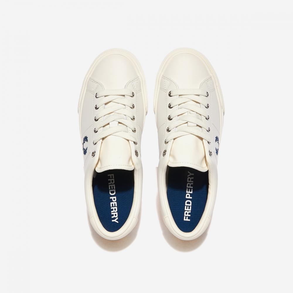 Fred Perry Underspin Leather B4343 Snow Wht Shaded Cobalt  V85 