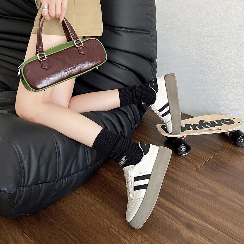 Thick-soled Dexun Little White Shoes Women's 2024 Autumn New Fashionable Versatile Comfortable Non-slip Lace-up Casual Sports Shoes