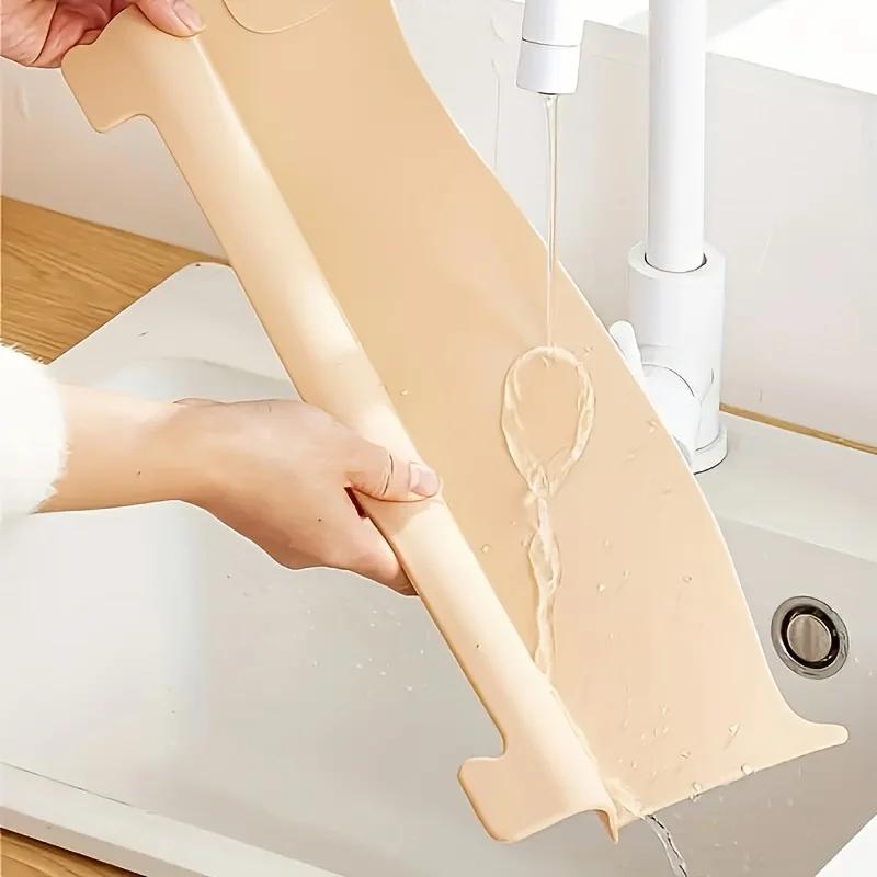 1pc Adjustable Splash Barrier - Silicone Water Containment with Suction Cups for Kitchen Sink & Countertops