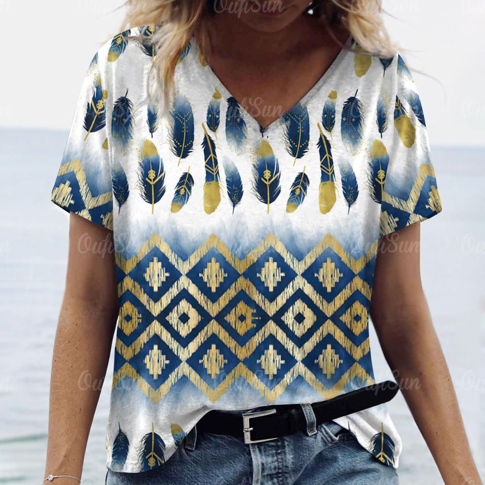 2024 New Women T-shirt Peacock Feather Print Plus Size Top Summer Women's Trend Clothing Fashion Short Sleeve Shirt V-Neck Tees