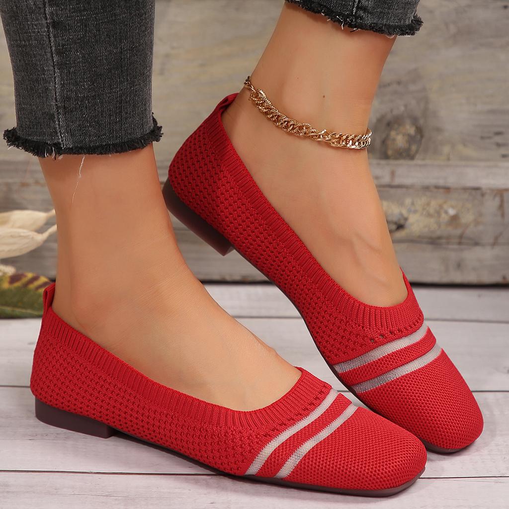 Fashion Women Flats Shoes 2025 New Breathable Comfortable Sneakers Round Head Shallow Mouth Loafers Large Size Knitted Flat Shoes Ladies