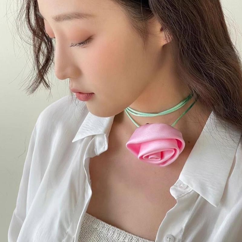 Elegant Rose Flower Clavicle Chain All-matched Necklace Women Bridal Adjustable Choker Mariage Jewelry Y2K Accessories