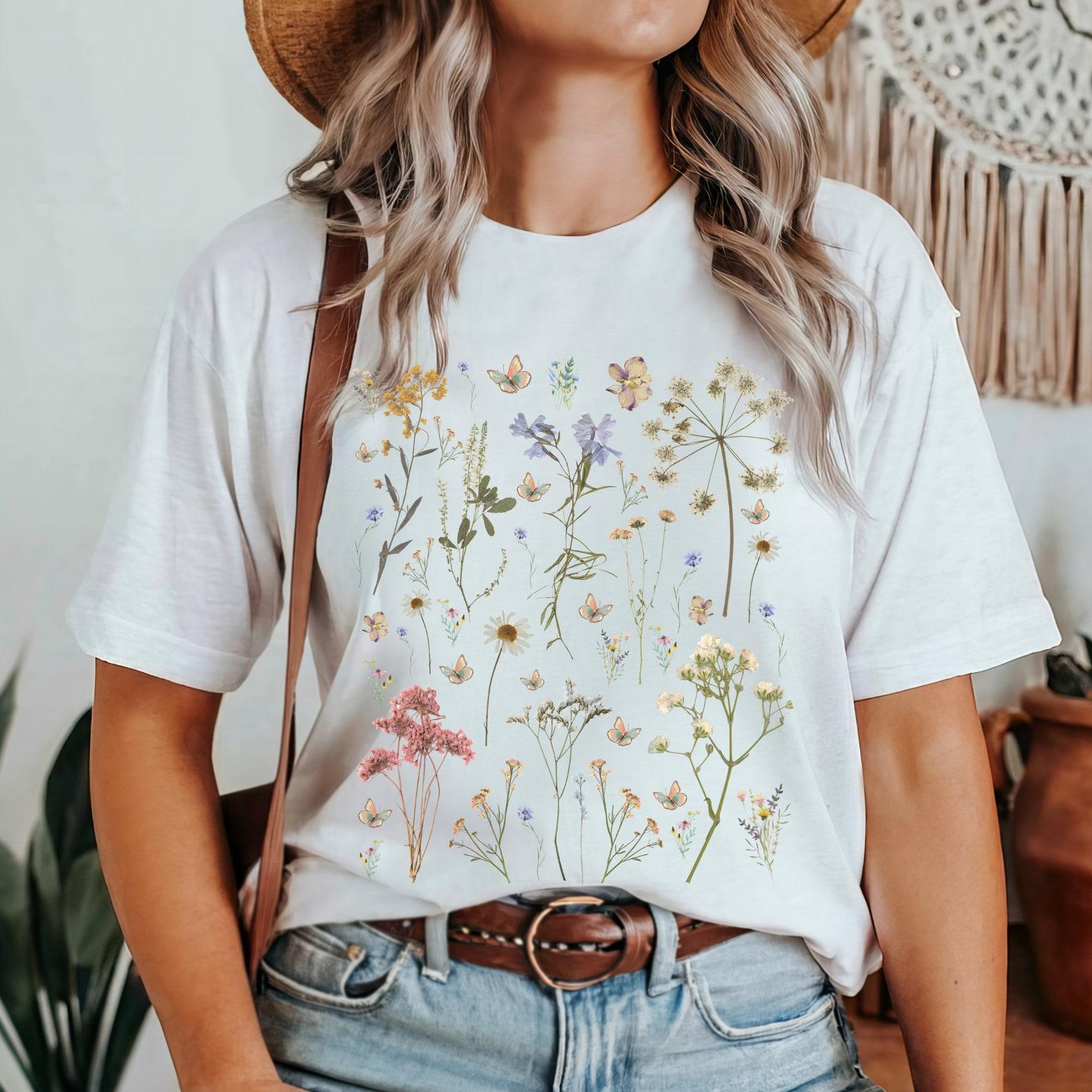 Vintage Cottagecore T-Shirt, Cottagecore Clothing, Fairycore Clothing, Floral T-Shirt, Botanical Shirt, Pressed Flowers, Aesthetic Clothing 4XL