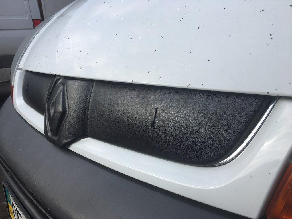 Зимняя верхняя накладка на решетку 2001-2007, Глянцевая для Renault Trafic