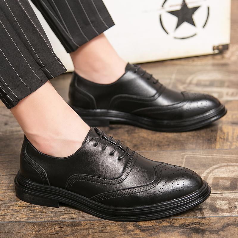 Fashion Fashion Man Oxford Shoes Lace-Up Outdoor Male Flats All-match Classic Mens Casual Shoes Leather New Men Business Walking Shoes