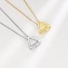 A Light and Luxurious Triangular Necklace for Women with A Minimalist and Aloof Temperament, A High-end Sense of Girlfriends' Collarbone Chain