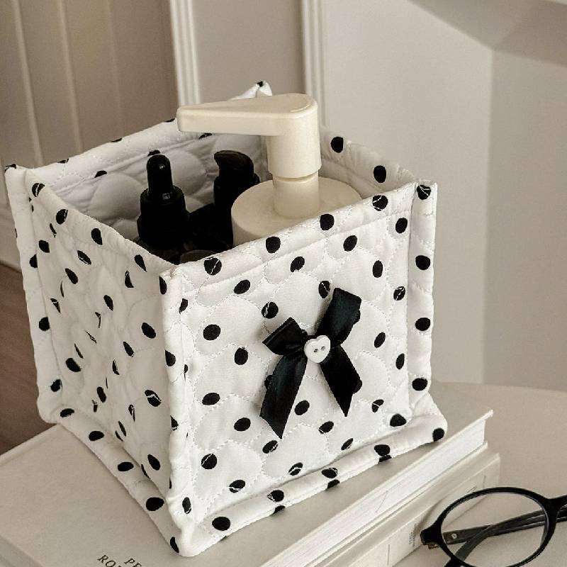 Nylon Large Polka Dot Quilt Square Storage Bin With Butterfly Knot Pattern For Dorm Room Organization