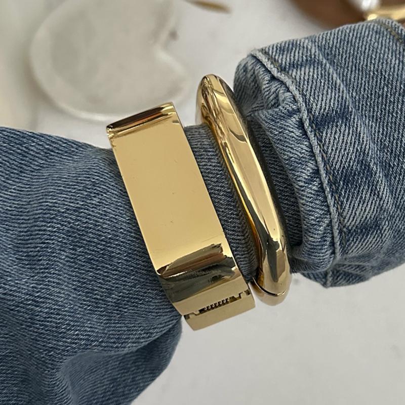 Salircon Simple Geometric Smooth Metal Cuff Bangles for Women Trending Punk Gold Color Spring Bracelets Party Banquet Jewelry