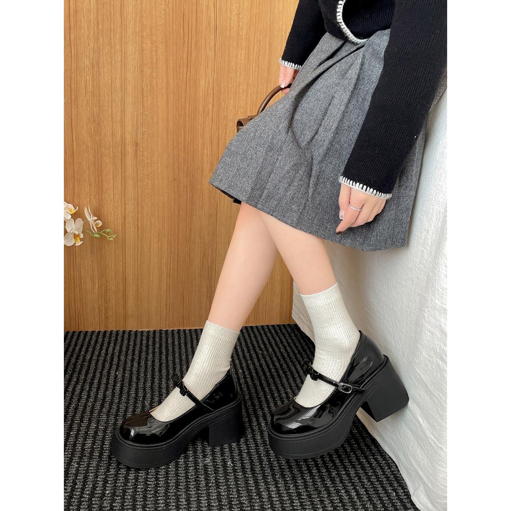 Black retro French with skirt thick heel high heels 2026 new spring and autumn heightening Mary Jane small leather shoes