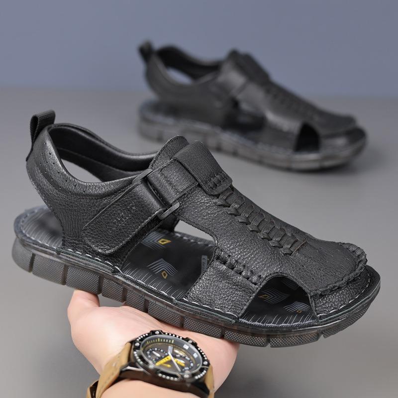 Fashion Summer Cowhide Hollow Thick Soled Outdoor Beach Man Sandals Designer New Soft Sole Fashion Men's Shoes Sandalias Hombre Verano