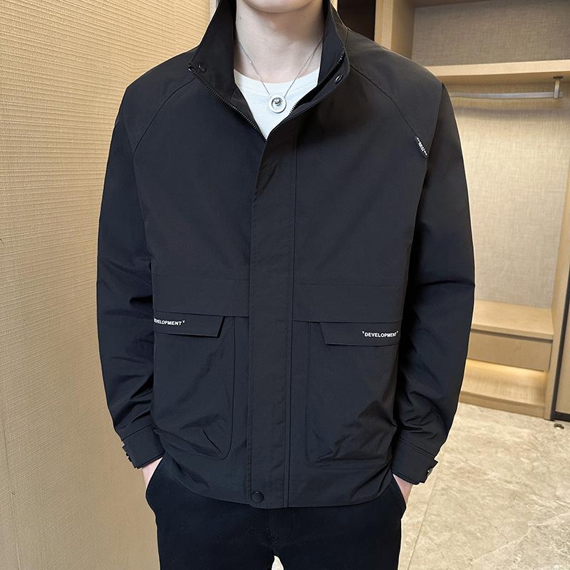 Direktverkauf ab Werk Originalqualität Vielseitige Herren-Freizeitjacke Dünn Einfach Stehkragenjacke Trendige Marke Kontrastfarbe Koreanische Version
