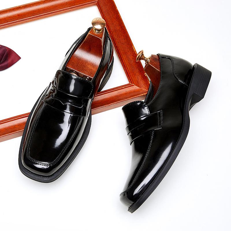 Chaussures Mocassins pour Homme Affaires Décontractées Chaussures en Cuir Bout Carré Chaussure Formelle pour Homme Couvre-Pied Chaussures de Ville Brillantes Homme